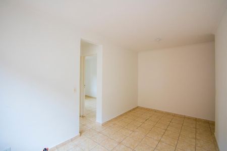 Sala de apartamento para alugar com 2 quartos, 49m² em Cidade São Jorge, Santo André