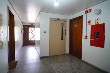 Apartamento à venda com 52m², 2 quartos e 1 vagaHall de entrada