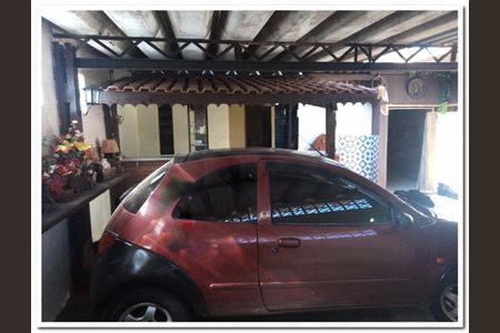 Casa à venda com 172m², 3 quartos e 1 vaga