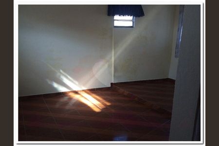 Casa à venda com 3 quartos, 172m² em Jardim Domitila, São Paulo