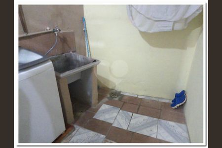 Casa à venda com 3 quartos, 172m² em Jardim Domitila, São Paulo