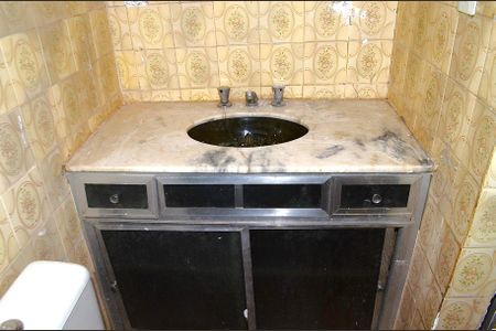 Casa para alugar com 187m², 2 quartos e sem vagaBanheiro