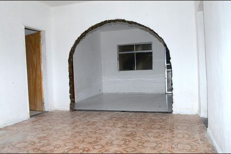 Copa de casa para alugar com 2 quartos, 187m² em Providência, Belo Horizonte