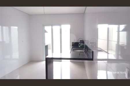 Casa à venda com 3 quartos, 110m² em Parque Sao Domingos, São Paulo