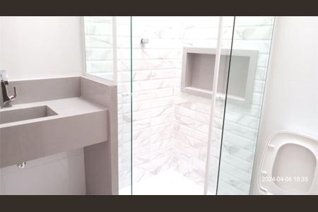 Casa à venda com 3 quartos, 110m² em Parque Sao Domingos, São Paulo