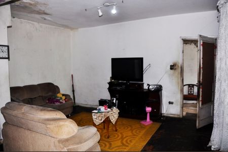 Detalhe - Sala e Sala de Jantar de casa à venda com 2 quartos, 250m² em Jardim Monjolo, São Paulo