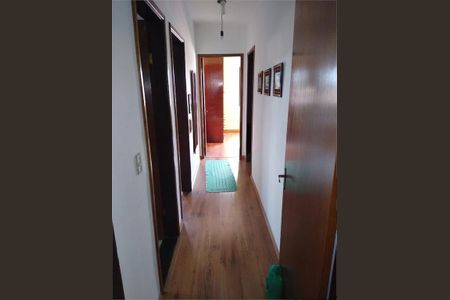 Casa à venda com 3 quartos, 250m² em Jardim Domitila, São Paulo