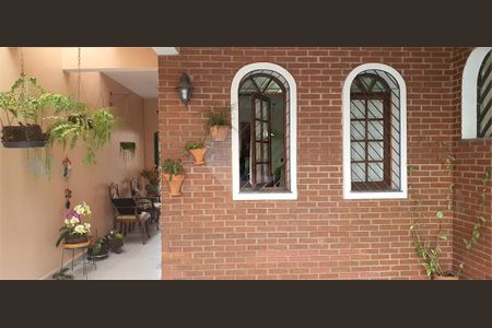 Casa à venda com 120m², 3 quartos e 2 vagas