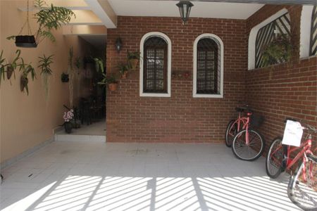 Casa à venda com 120m², 3 quartos e 2 vagas