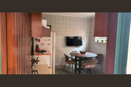 Casa à venda com 120m², 3 quartos e 2 vagas