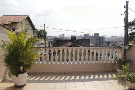 Casa à venda com 120m², 3 quartos e 2 vagas