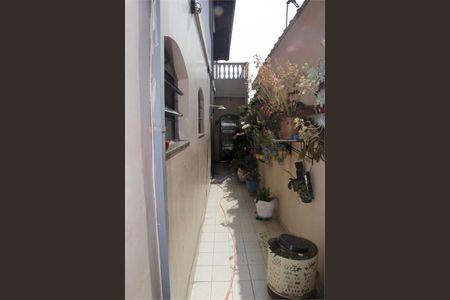 Casa à venda com 120m², 3 quartos e 2 vagas