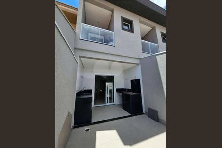 Casa à venda com 150m², 3 quartos e 2 vagas