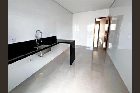 Casa à venda com 150m², 3 quartos e 2 vagas