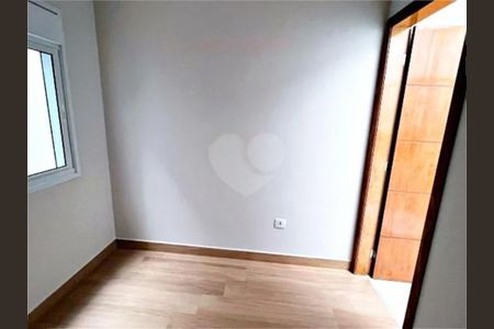 Casa à venda com 3 quartos, 150m² em Parque Sao Domingos, São Paulo