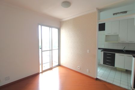 Sala de apartamento à venda com 2 quartos, 50m² em Jd Alzira, São Paulo