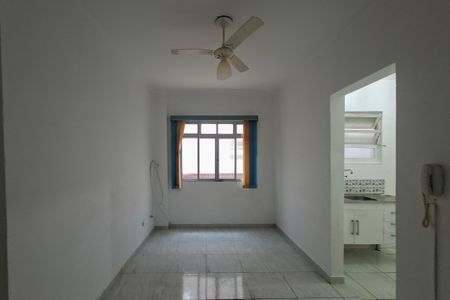 Sala de apartamento para alugar com 1 quarto, 38m² em Vila Tupi, Praia Grande