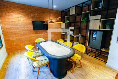 Studio para alugar com 38m², 1 quarto e 1 vaga Studio para alugar com 38m², 1 quarto e 1 vagaSalão de jogos