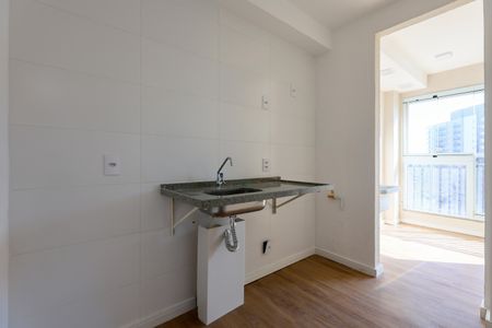 Cozinha de apartamento para alugar com 1 quarto, 38m² em Vila Andrade, São Paulo