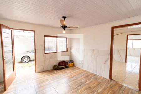 Sala de casa para alugar com 2 quartos, 80m² em Partenon, Porto Alegre