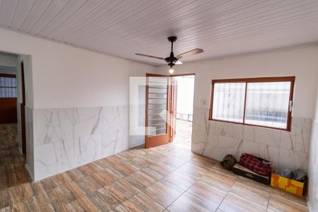 Sala de casa para alugar com 2 quartos, 80m² em Partenon, Porto Alegre
