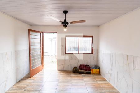 Sala de casa para alugar com 2 quartos, 80m² em Partenon, Porto Alegre