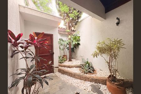 Casa à venda com 420m², 5 quartos e 4 vagasJardim