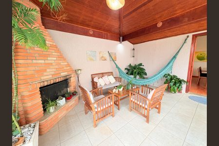 Casa à venda com 420m², 5 quartos e 4 vagasLounge