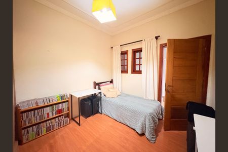 Casa à venda com 420m², 5 quartos e 4 vagasQuarto 1