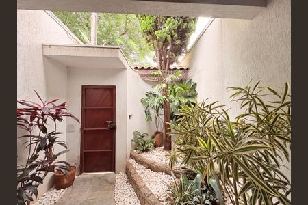 Casa à venda com 420m², 5 quartos e 4 vagasJardim