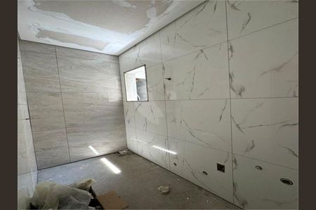 Casa à venda com 3 quartos, 147m² em Vila Camilópolis, Santo André