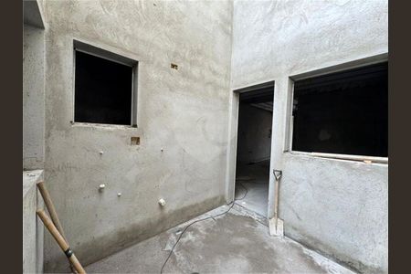 Casa à venda com 3 quartos, 147m² em Vila Camilópolis, Santo André