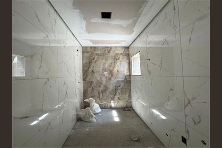 Casa à venda com 3 quartos, 147m² em Vila Camilópolis, Santo André