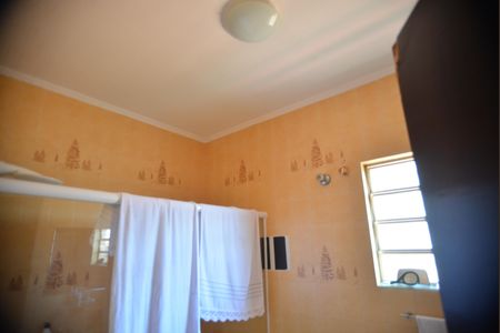 Casa à venda com 170m², 3 quartos e 2 vagasBanheiro Social