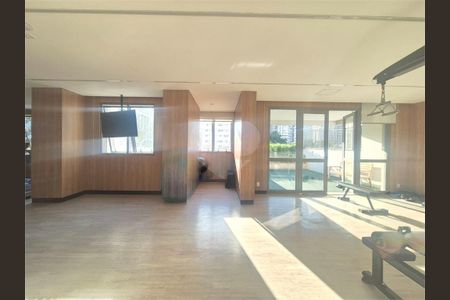 Apartamento à venda com 70m², 2 quartos e 2 vagas