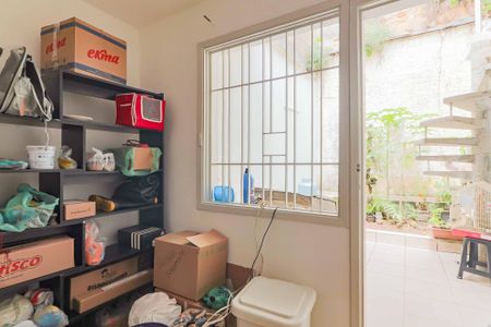 Casa à venda com 141m², 4 quartos e 3 vagas Casa à venda com 141m², 4 quartos e 3 vagasQuarto de Serviço