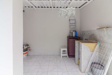 Casa à venda com 141m², 4 quartos e 3 vagas Casa à venda com 141m², 4 quartos e 3 vagasLavanderia Superior
