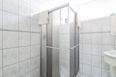 Casa à venda com 141m², 4 quartos e 3 vagas Casa à venda com 141m², 4 quartos e 3 vagasBanheiro Social