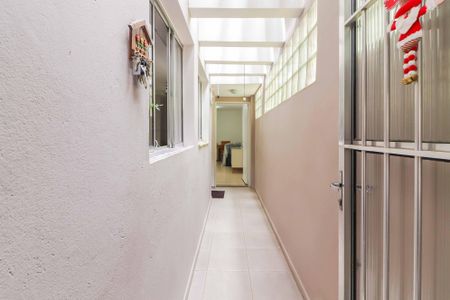 Casa à venda com 141m², 4 quartos e 3 vagas Casa à venda com 141m², 4 quartos e 3 vagasQuintal