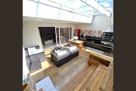 Casa à venda com 4 quartos, 205m² em Interlagos, São Paulo