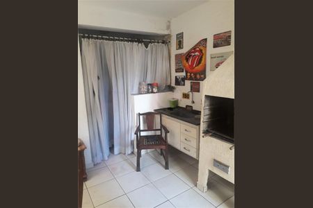 Casa à venda com 3 quartos, 125m² em Jardim Aeroporto, São Paulo