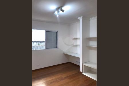 Casa à venda com 4 quartos, 400m² em Alphaville, Santana de Parnaíba