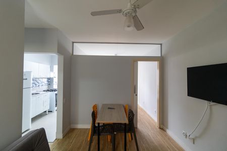 Apartamento para alugar com 39m², 1 quarto e 1 vaga Apartamento para alugar com 39m², 1 quarto e 1 vagaSalas