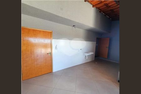 Apartamento à venda com 100m², 2 quartos e 1 vaga