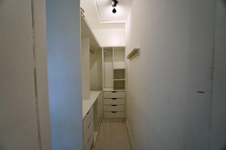 Casa para alugar com 160m², 2 quartos e 1 vagaCloset da suíte 2