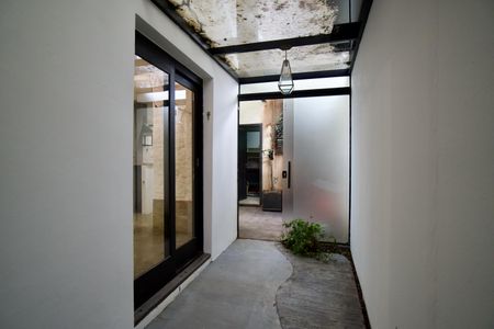 Casa para alugar com 160m², 2 quartos e 1 vagaCorredor 