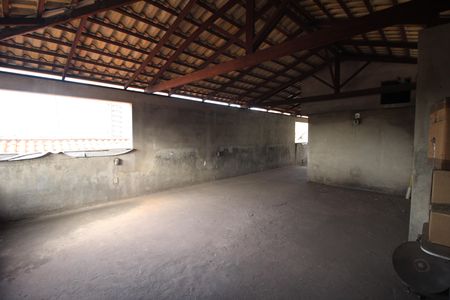 Casa à venda com 350m², 5 quartos e 2 vagasTerraço