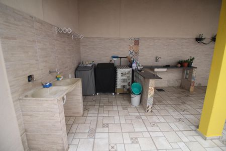 Casa à venda com 350m², 5 quartos e 2 vagasÁrea de Serviço