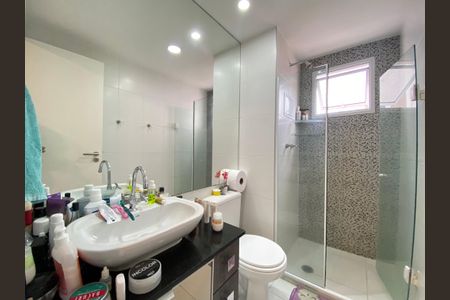Apartamento à venda com 70m², 2 quartos e 1 vaga