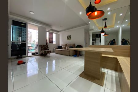 Apartamento à venda com 70m², 2 quartos e 1 vaga